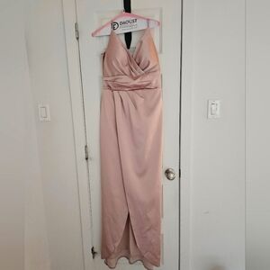 Beautiful pink/champagne color